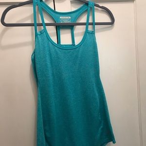 breathable women’s gym tank top